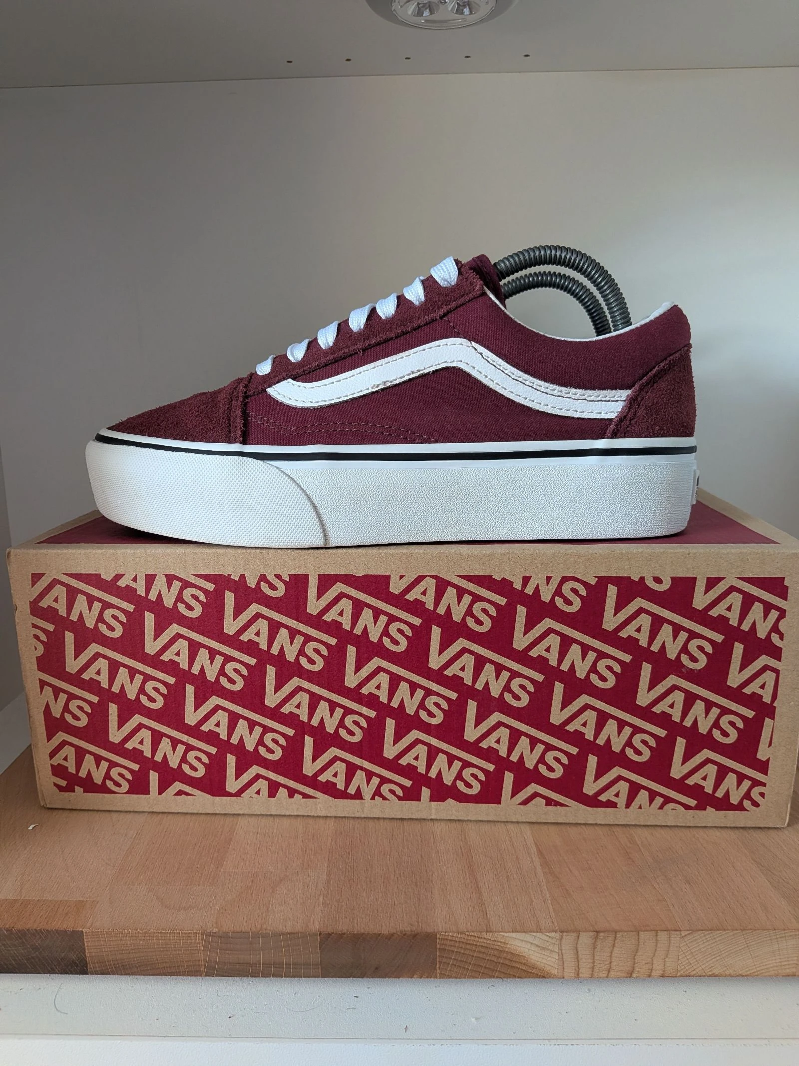 Basket Vans